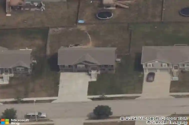 8932 ne 116th pl, kansas city,  MO 64157