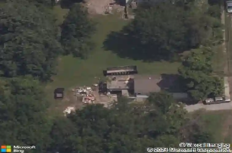 1528 s brookside ave, independence,  MO 64052