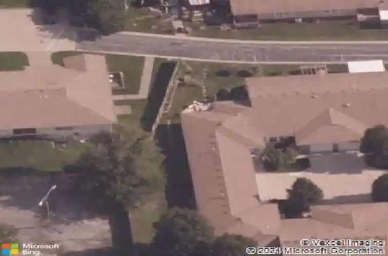 6206 ash ct, raytown,  MO 64133