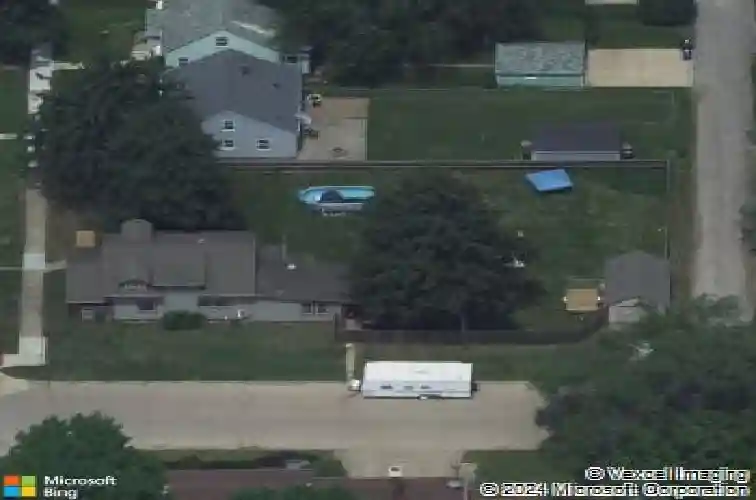 2021 hamilton st sw, cedar rapids,  IA 52404