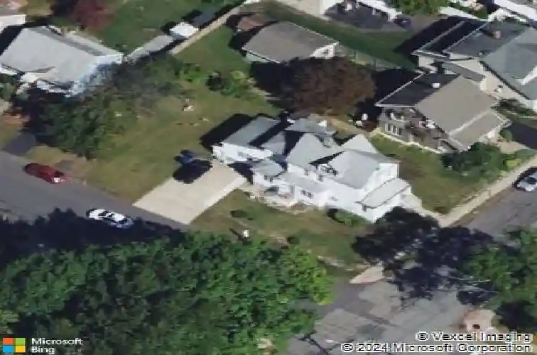 57 byrne st, hackensack,  NJ 07601