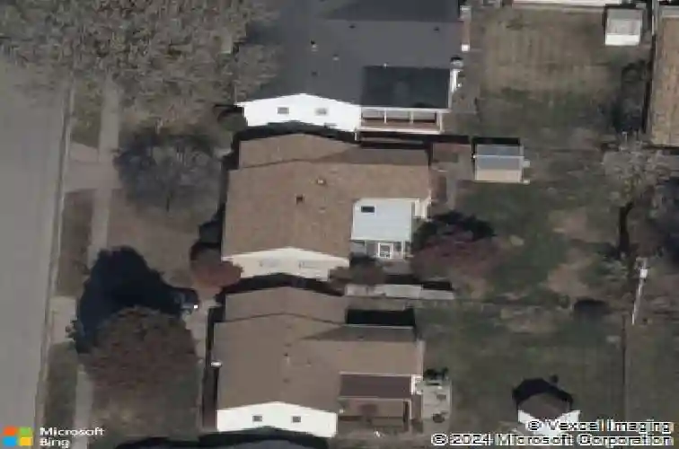 3917 s spring st, independence,  MO 64055