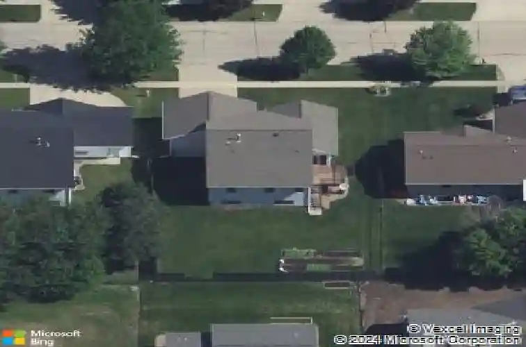 913 ashford dr ne, cedar rapids,  IA 52402