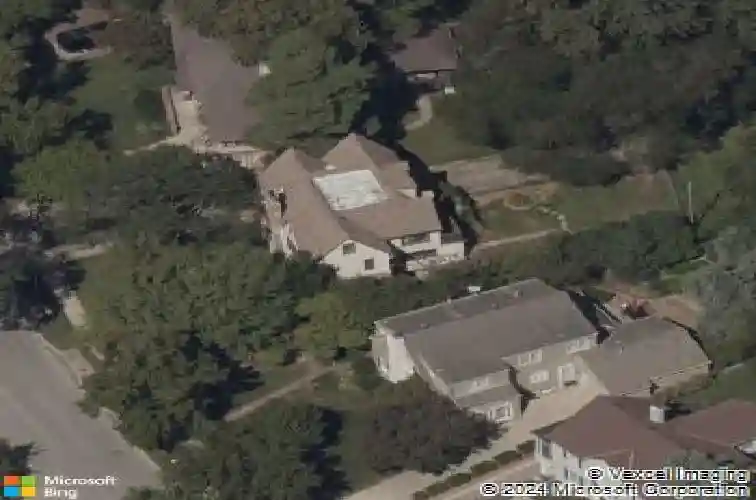 5415 cherry st, kansas city,  MO 64110