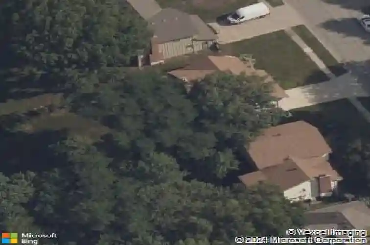 1038 essex st, liberty,  MO 64068