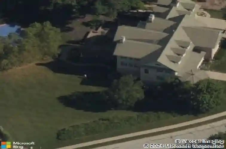 6436 n national dr, kansas city,  MO 64152