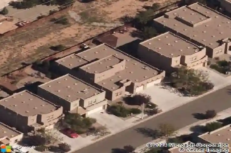 4212 entrada sonata, santa fe,  NM 87507