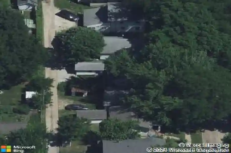 1021 16th st ne, cedar rapids,  IA 52402