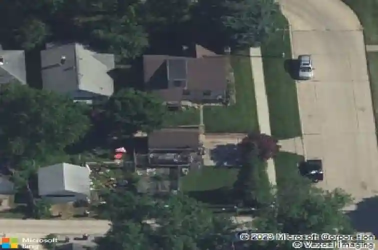 1501 c ave nw, cedar rapids,  IA 52405