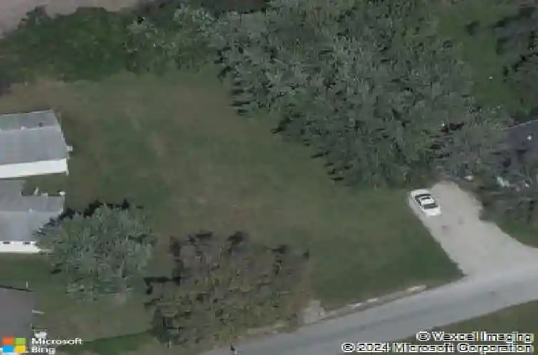 712 ley st, excelsior springs,  MO 64024