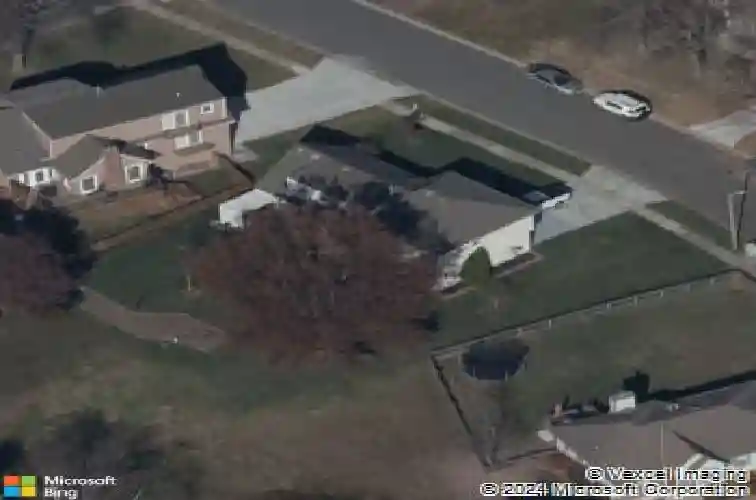 3910 sw linden ln, lees summit,  MO 64082
