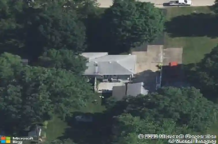 3362 schmickle rd, marion,  IA 52302