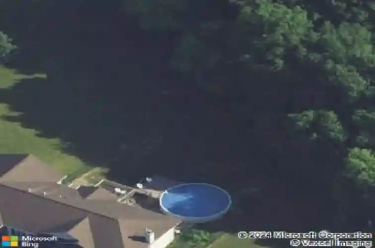 4452 plumberry rd, ely,  IA 52227