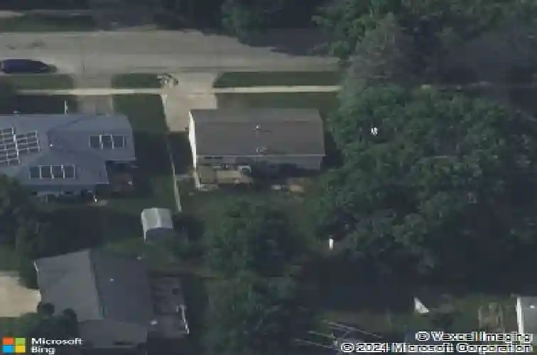 6033 sharon ln nw, cedar rapids,  IA 52405