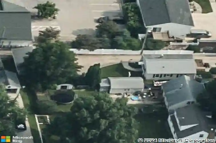 913 32nd st se, cedar rapids,  IA 52403