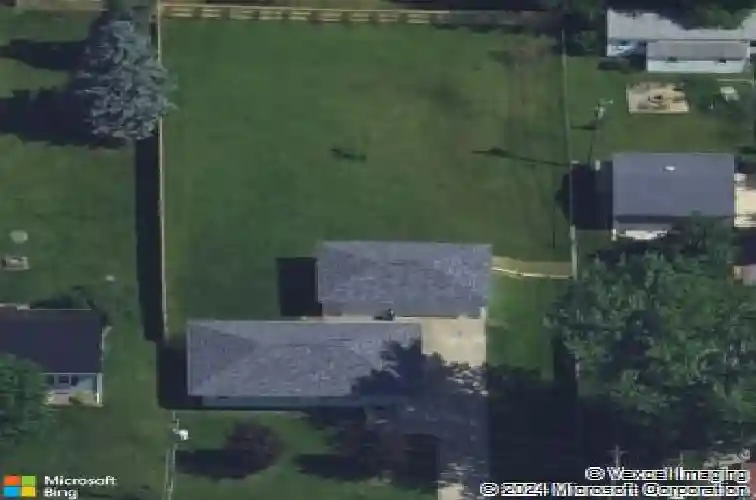 3302 12th ave sw, cedar rapids,  IA 52404