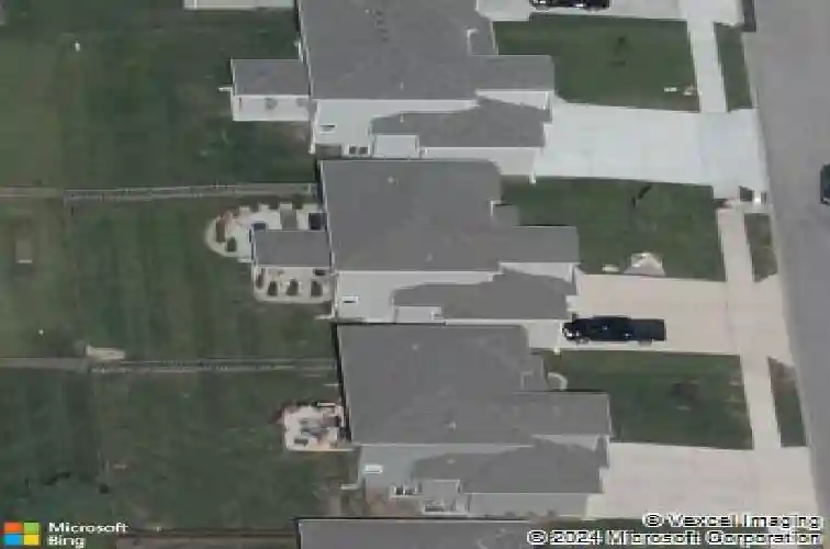 342 se highland park dr, lees summit,  MO 64063