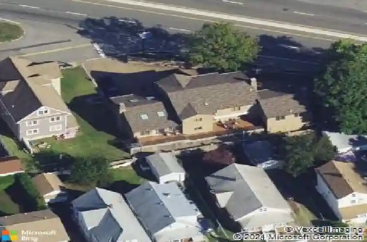 512 van bussum ave, garfield,  NJ 07026