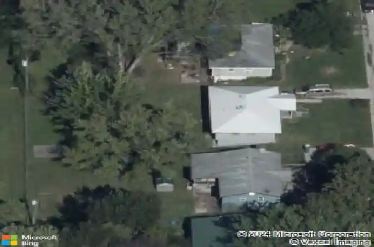 312 woods st, excelsior springs,  MO 64024