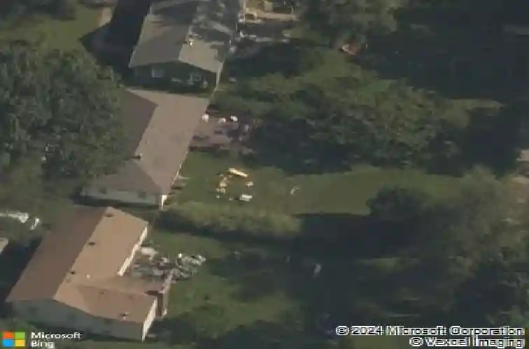 4211 n elmwood ave, kansas city,  MO 64117