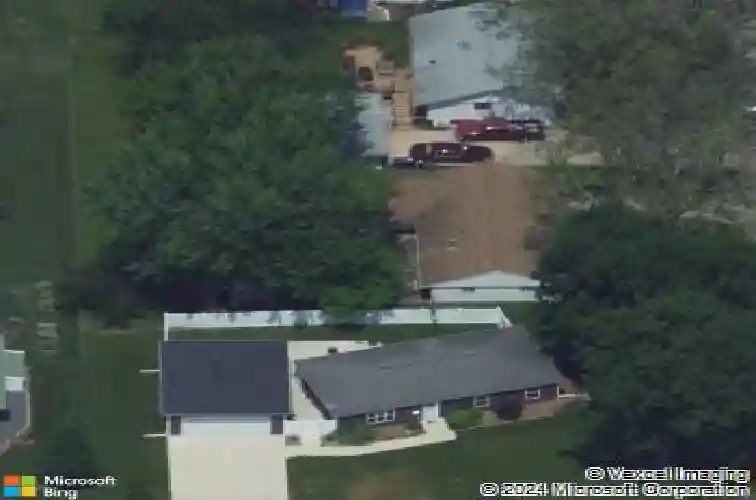 5660 briarwood st sw, cedar rapids,  IA 52404