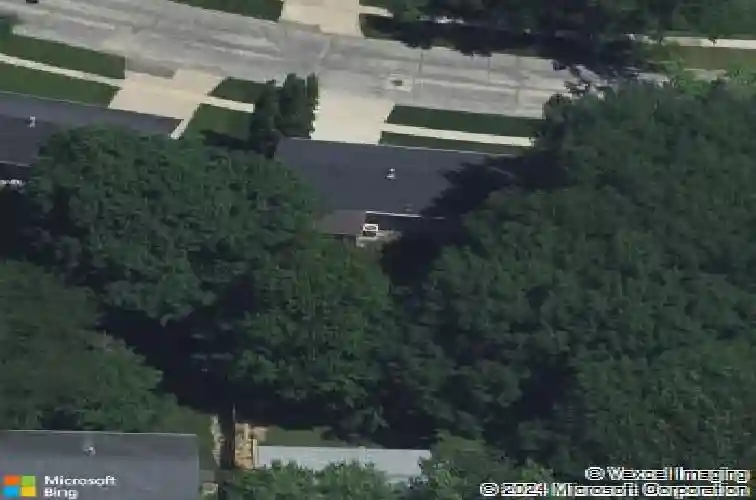 2029 knollshire rd ne, cedar rapids,  IA 52402