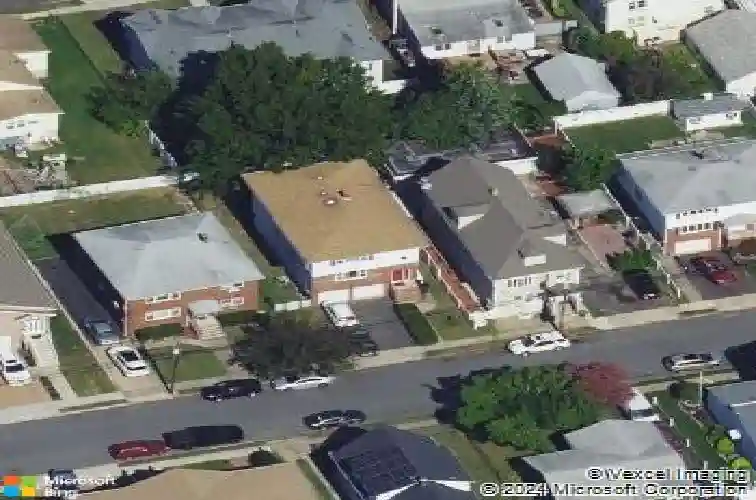 65 miller ave, elmwood park,  NJ 07407