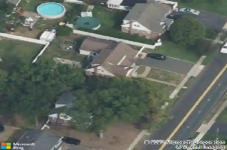 809 saddle river rd, saddle brook,  NJ 07663