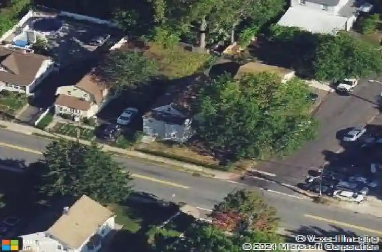 83 e forest ave, teaneck,  NJ 07666