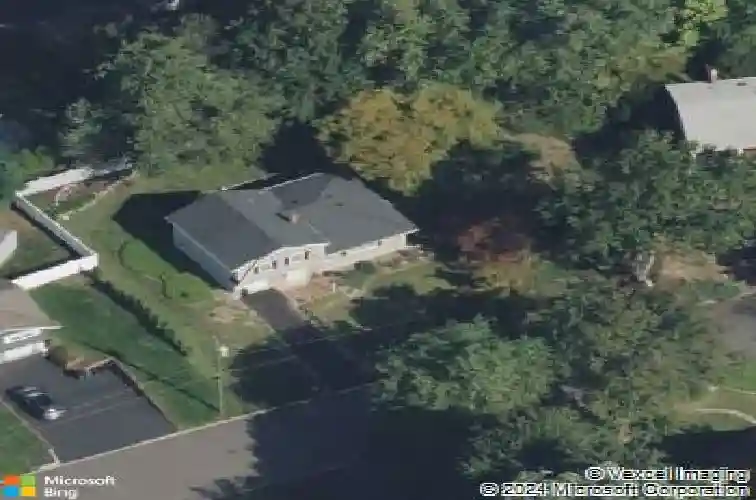 5 terry ct, montvale,  NJ 07645