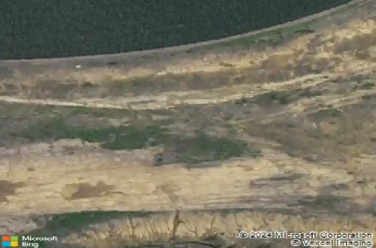 1442 cardinal dr, fairfax,  IA 52228