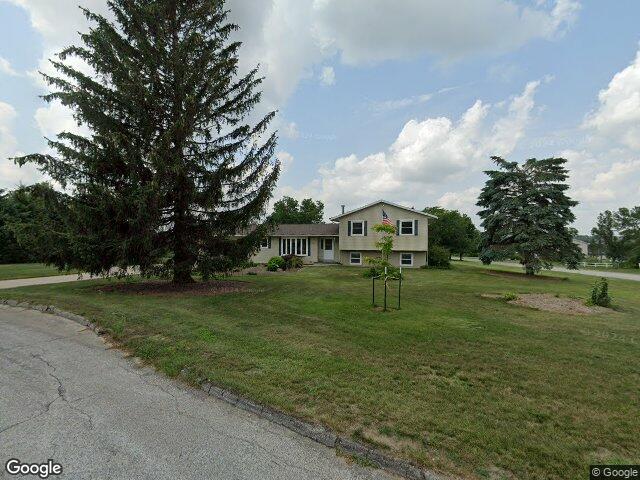 601 heather ct, marion,  IA 52302