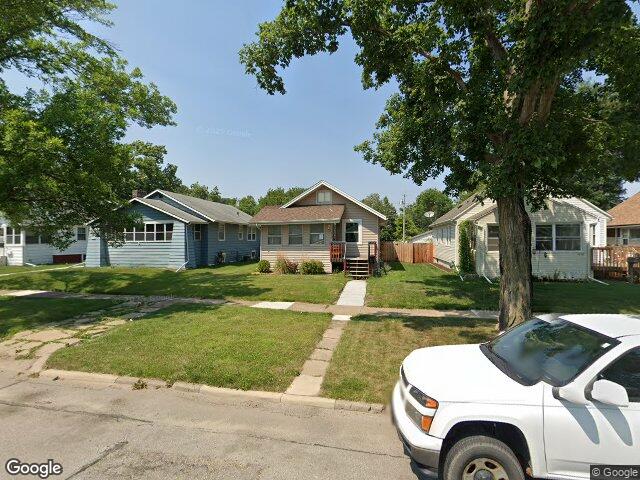 1058 g ave nw, cedar rapids,  IA 52405