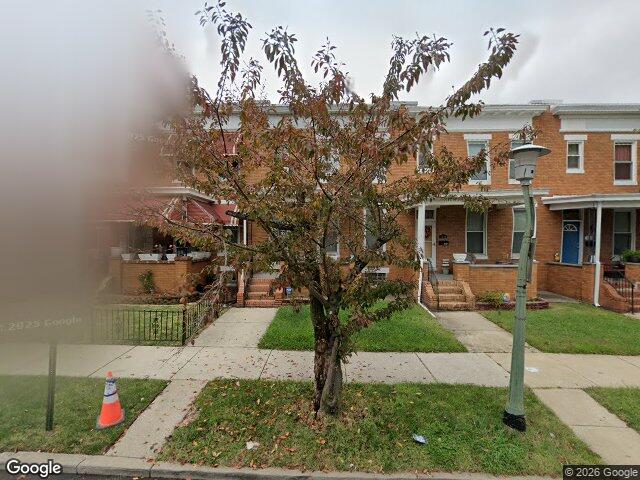1824 e 32nd st, baltimore,  MD 21218
