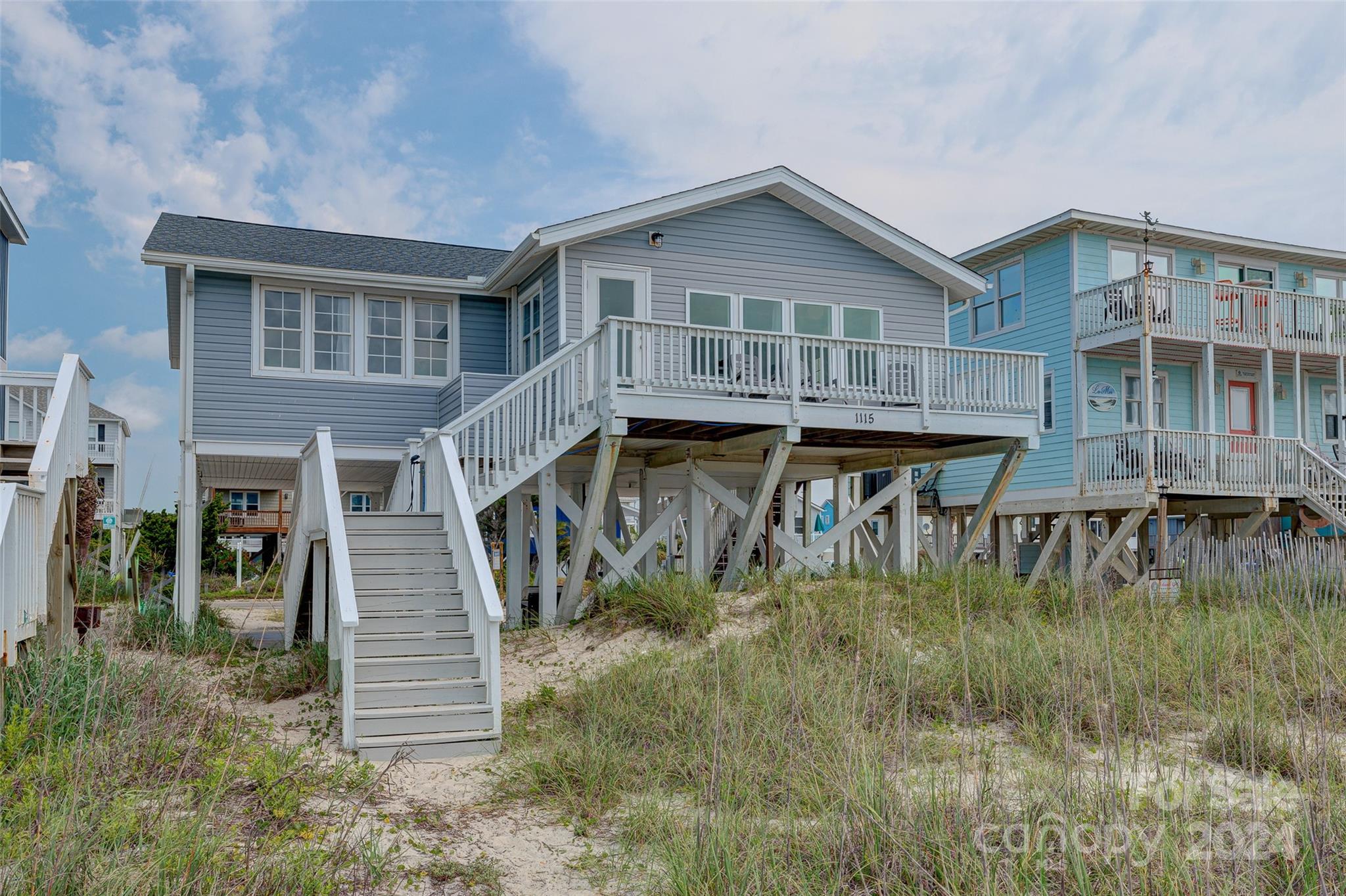 1115 e beach dr, oak island,  NC 28465