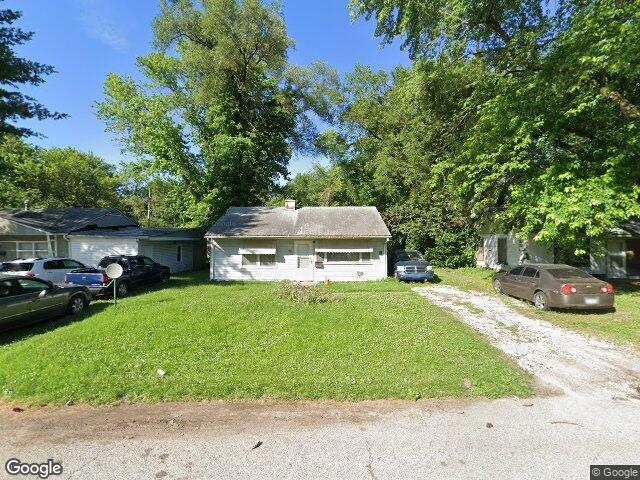 28 louise ln, east saint louis,  IL 62239