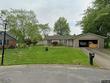 223 suburban dr, smithton,  IL 62285