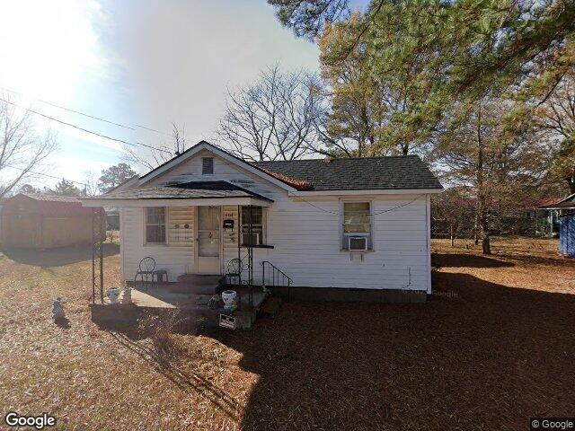 404 e elizabeth st, selma,  NC 27576