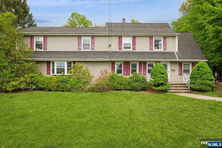 111 herbert ave, closter,  NJ 07624