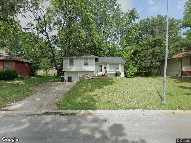 11034 greenwood rd, kansas city,  MO 64134