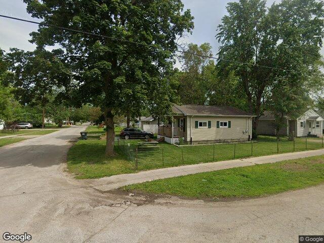 311 s maple st, hartford,  MI 49057