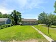 8645 euclid ave, kansas city,  MO 64132