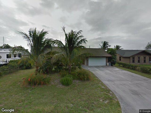 4726 se manatee ter, stuart,  FL 34997