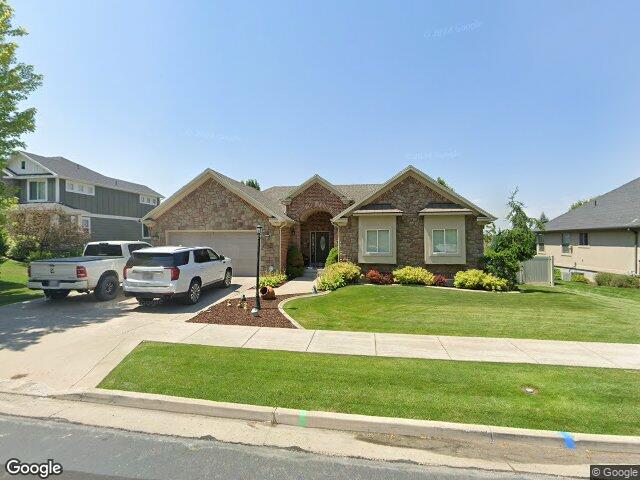 1211 grandview dr, providence,  UT 84332