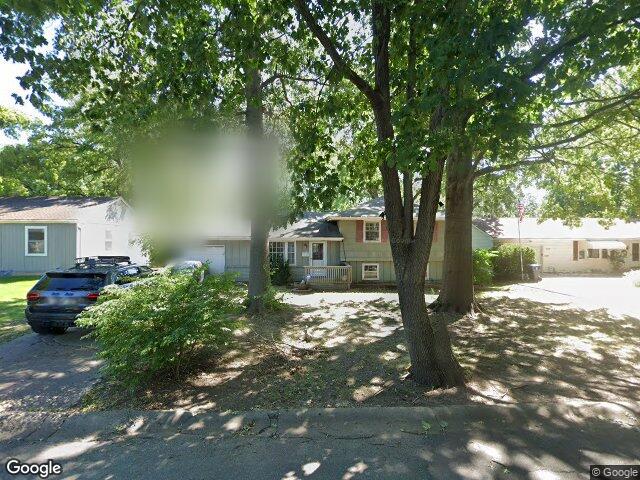 8815 stark ave, kansas city,  MO 64138