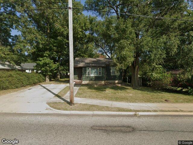 106 n mattis ave, champaign,  IL 61821