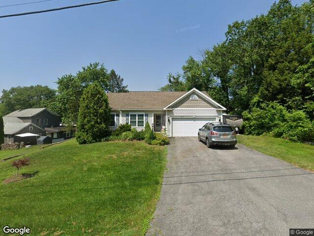 2419 jaffrey st, schenectady,  NY 12309