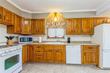 3127 c ave ne, cedar rapids,  IA 52402