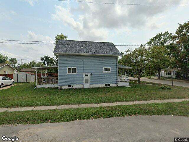 828 12th st ne, cedar rapids,  IA 52402