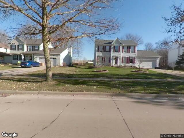 1074 oak st, medina,  OH 44256